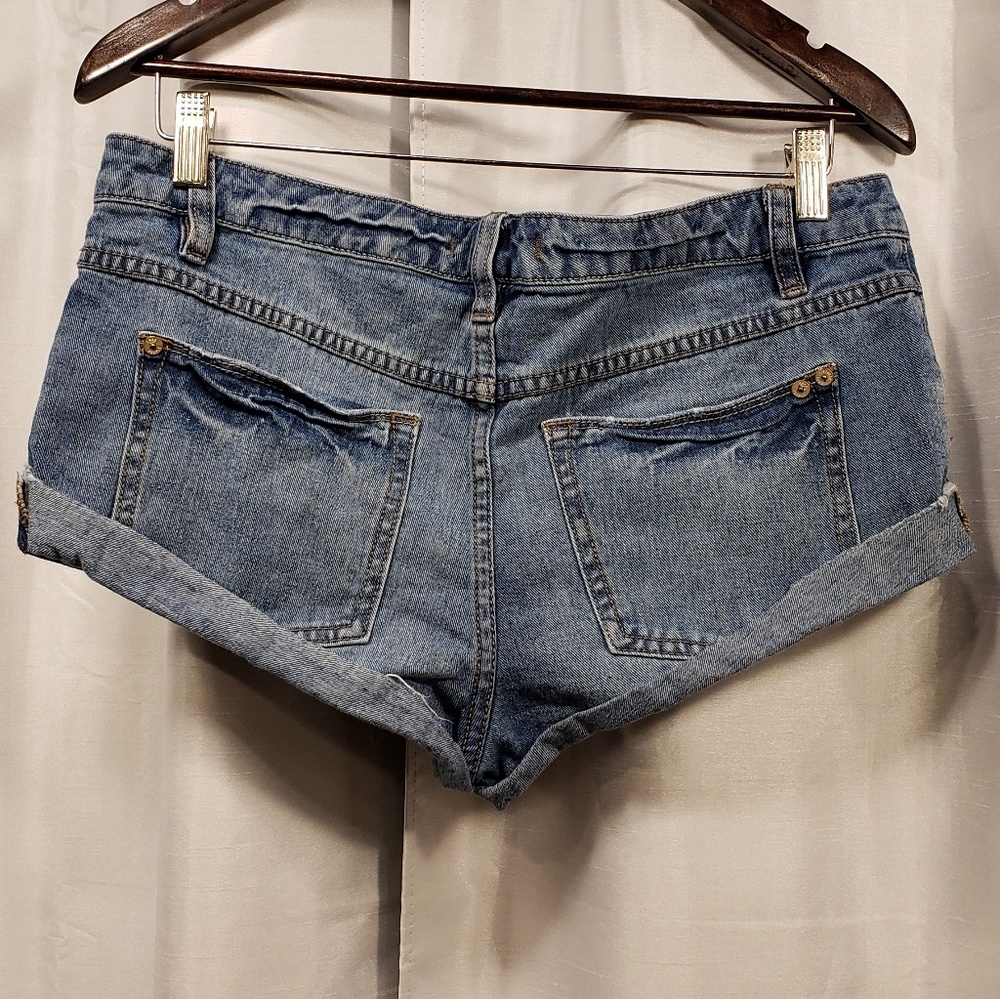 Free People Distressed Short Shorts - Picture 4 of 5